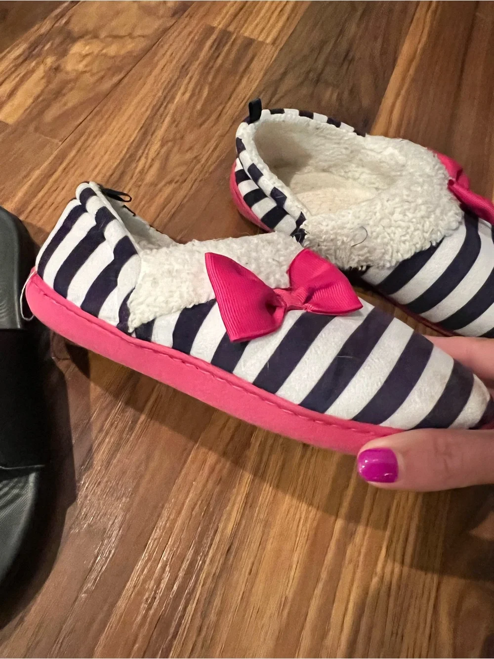 Under Armour Black Kids Slide Sandals & Navy Stripe Pink Bow Slippers Set